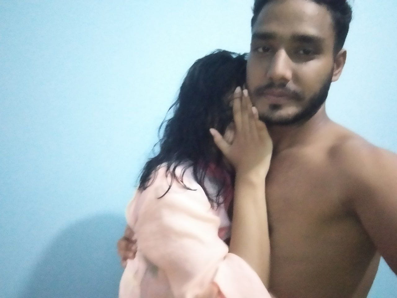 Desi Playboy videocall his gf and fucking his gf part 2