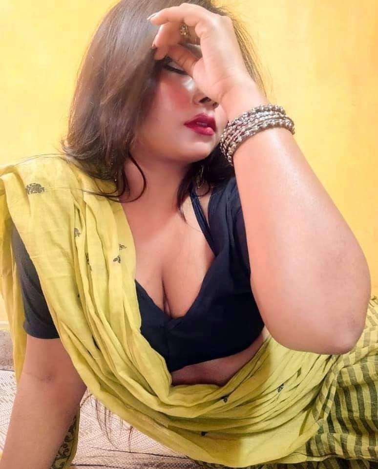 HOT Bengali BIG BOOB sexy GIRL - Additional Image
