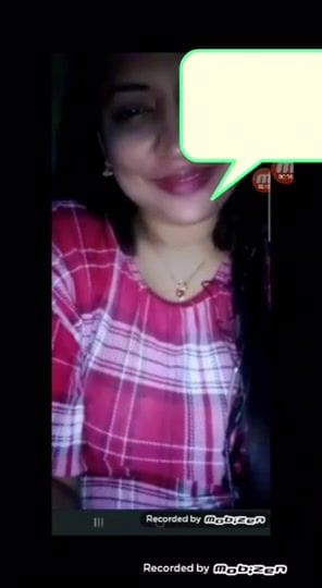 Cheater Cute Bhabi Nude Showing to her lover On VIdeo Call