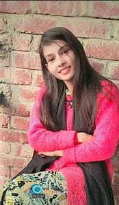 Rakhi Das recording herself after bathing