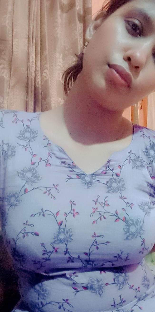 Bengali GF Labonno Pressing Boobs And Masturbating With Banana,Cucumber,Carrot