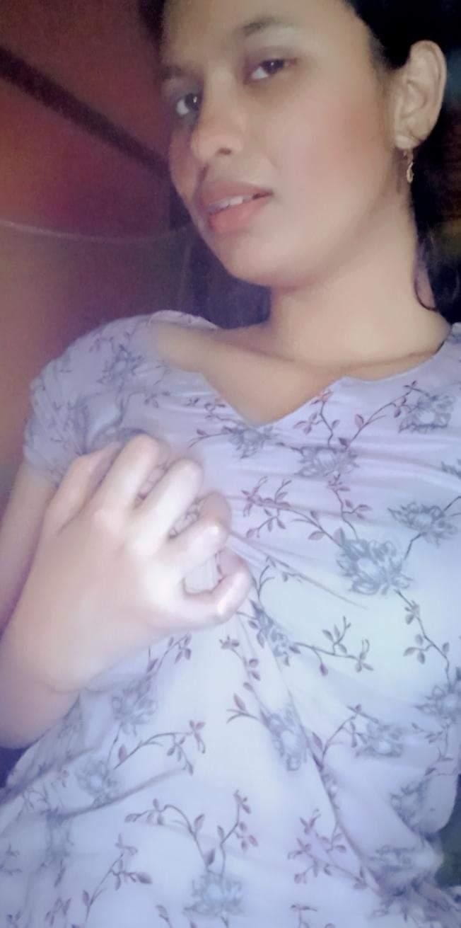 Bengali GF Labonno Pressing Boobs And Masturbating With Banana,Cucumber,Carrot - Additional Image
