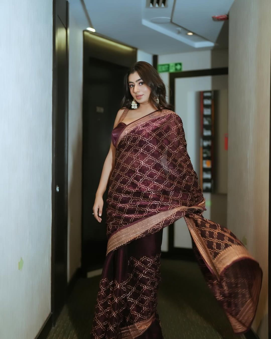 Viral Indian Influencer Simi Nude MMS Leak - Additional Image