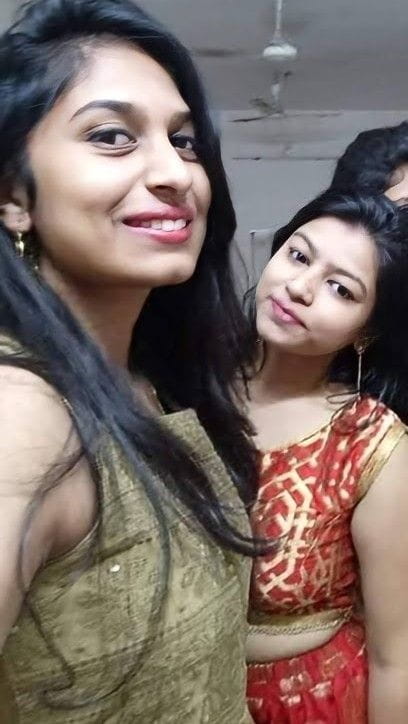 Desi Beautiful Indian Horny Naughty Sisters Homemade Full Nude Modeling, Fucking, Blowjobs & Peeing Pics & Videos