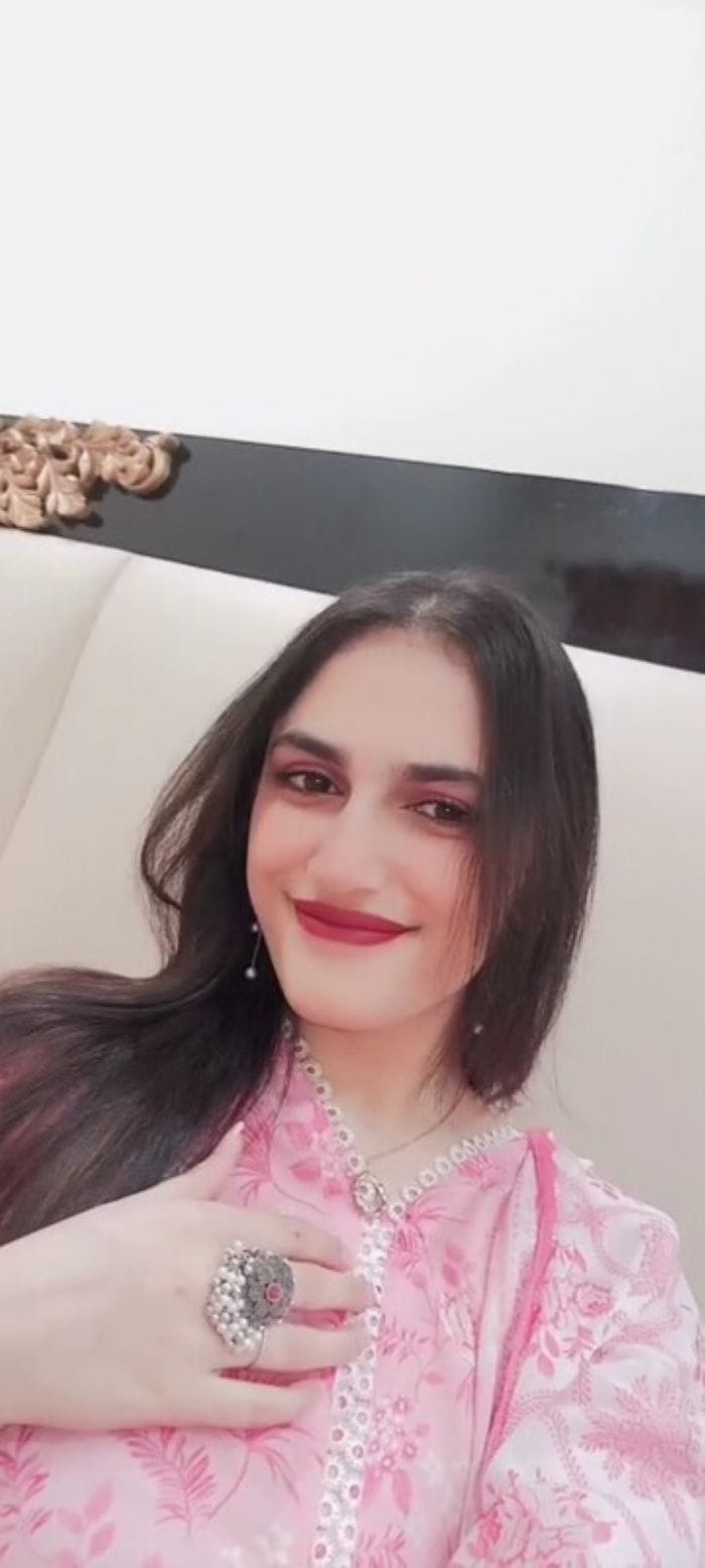 Very Beautiful Horny Sexy Figure Cheating Rich Wife Full Nude Sexy Big Boobs Show & Mastrubate Horny Face