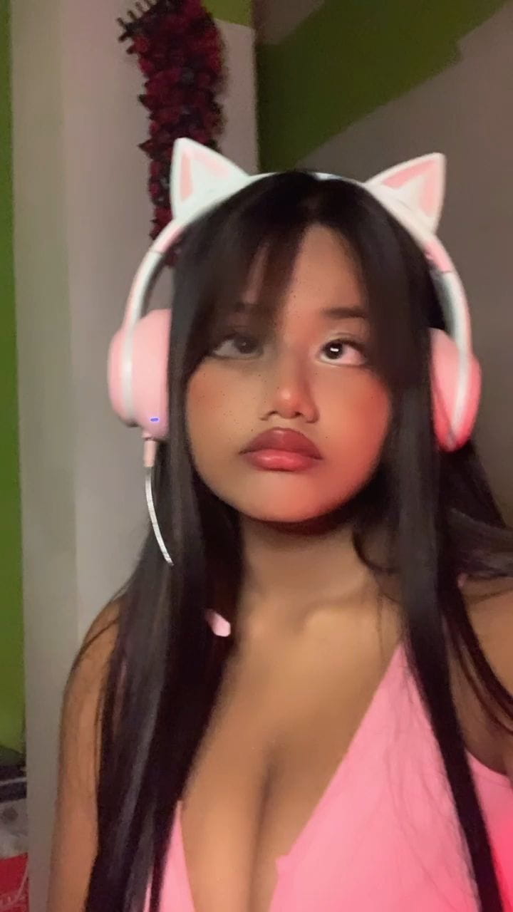 Famous Bengali Viral Instgram Influencer Shengnang Spider Girl Fucking Multiple Guys, Threesome And Giving Bj Part 2 - Additional Image