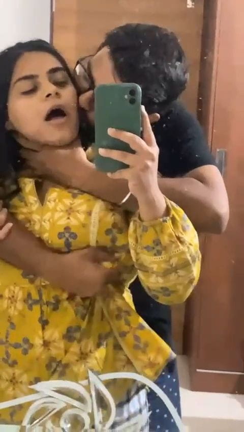 Viral desi chubby patni ki moti gand ki chudai - Additional Image