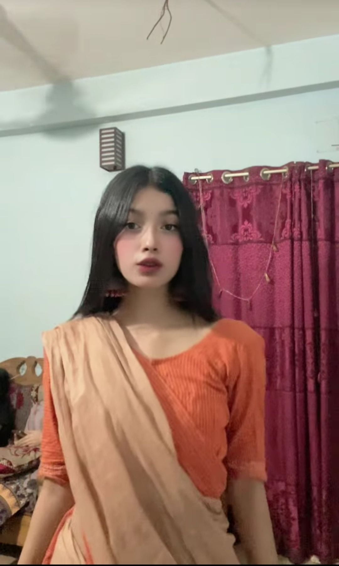 Kitni Cute Hai Yrr, Iski Chut Dekhke Maza Agya - Additional Image
